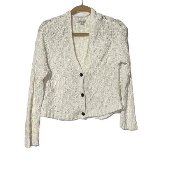 American Eagle Cardigan Three-Button White Size Medium - Picture 1 of 3